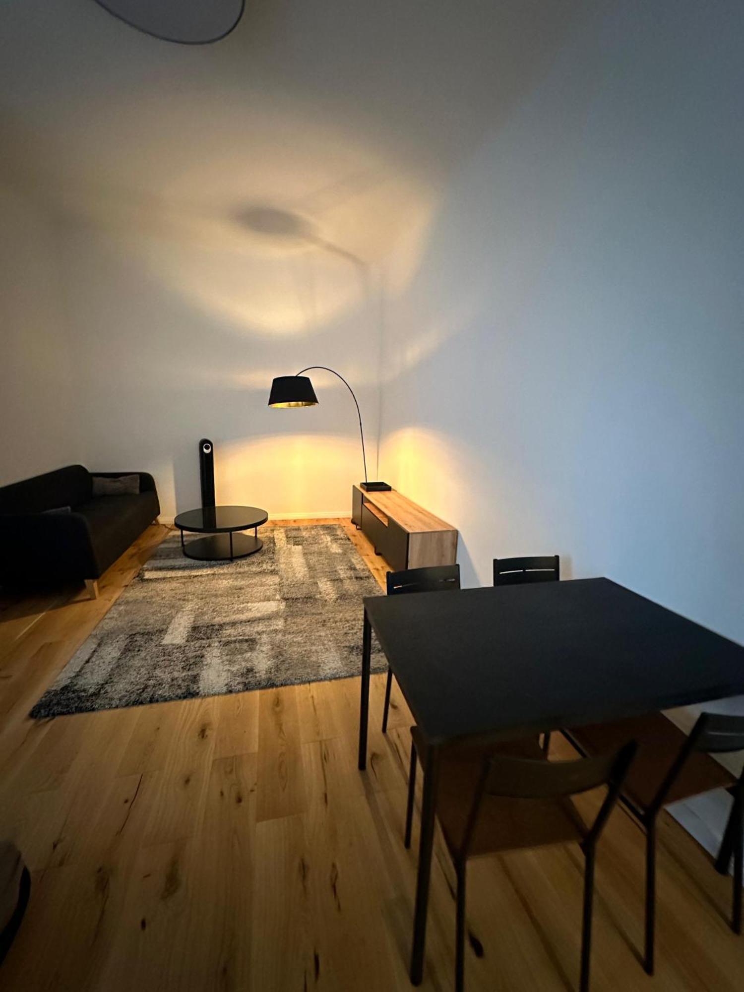 Apartment Zentral Am Ostkreuz